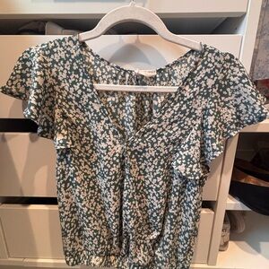 Chic Green and White Floral Blouse